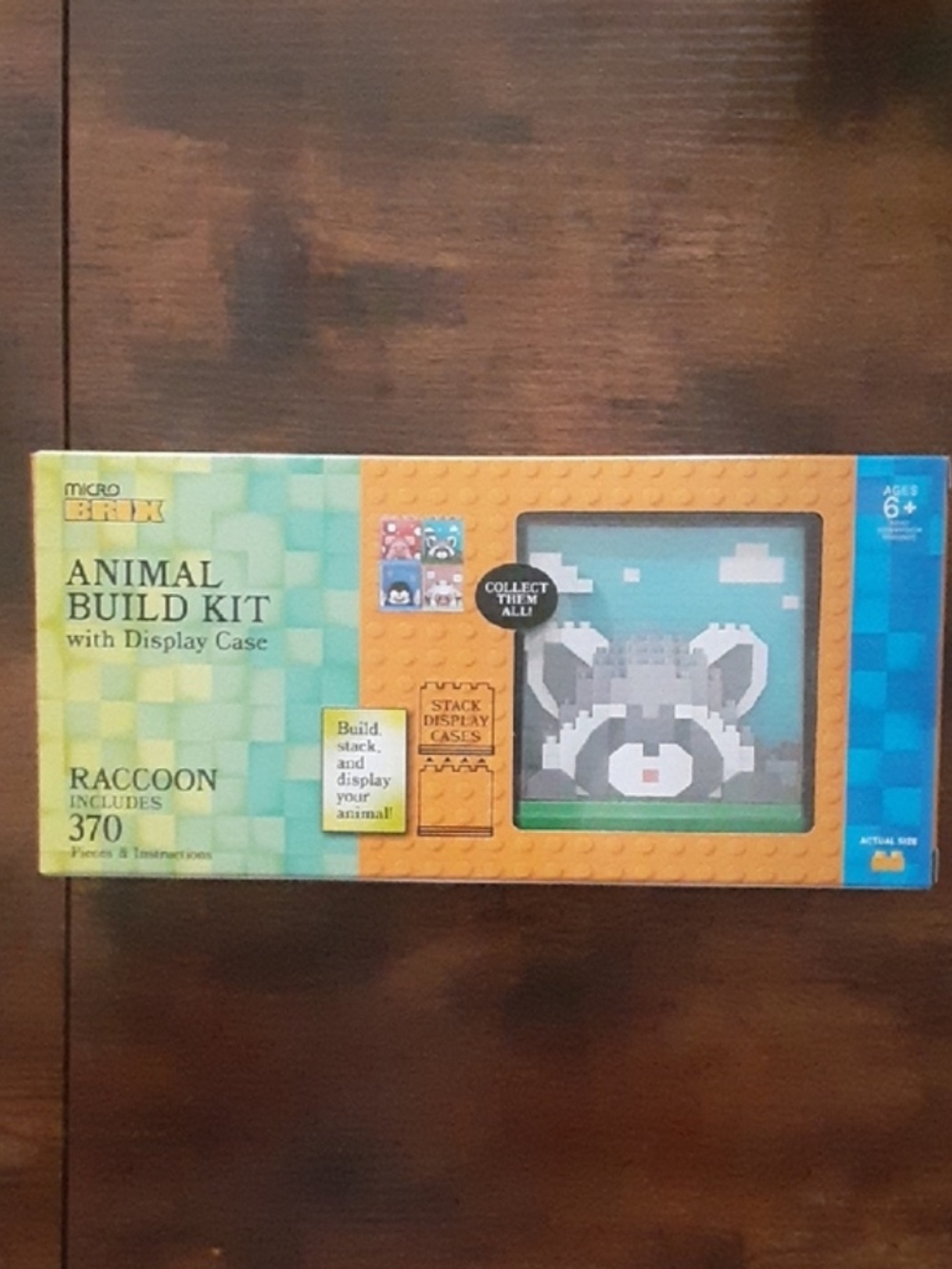 Animal Build Kit with Display Case - Picture 8 of 16